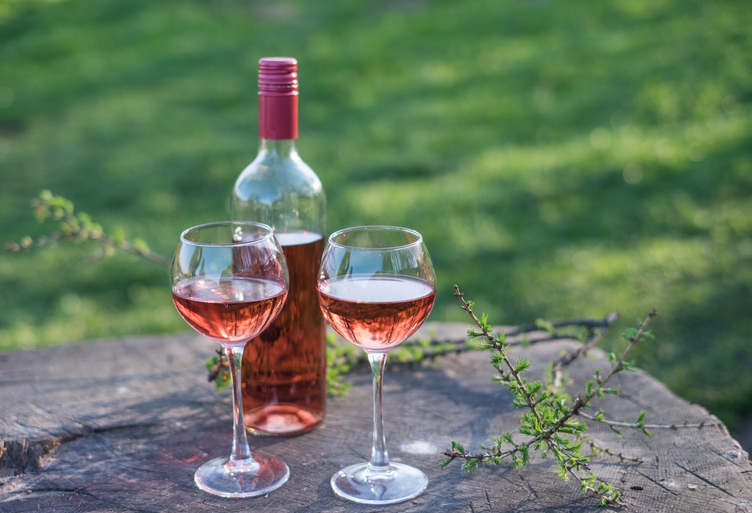 Comment reconnaître un vin rosé de Provence de qualité supérieure ?
